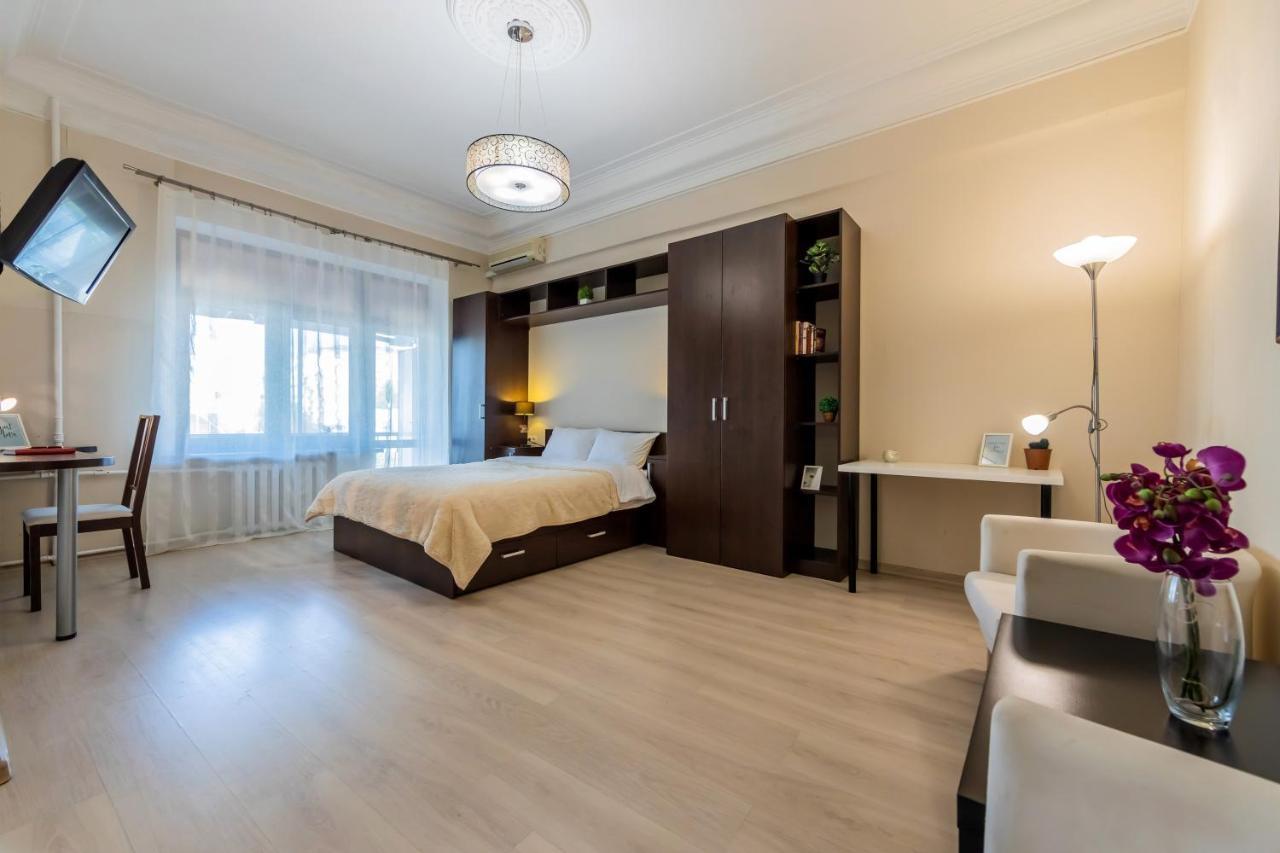 Apartment однокімнатні на майдані, дистанційне заселення 24х7 *